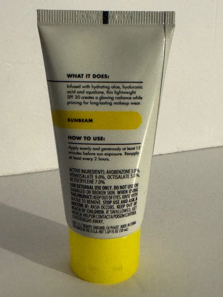e.l.f. SKIN SUNTOUCHABLE WHOA GLOW SUNSCREEN & PRIMER- SUNBURST exp. 2026 SEALED - Image 3 of 4