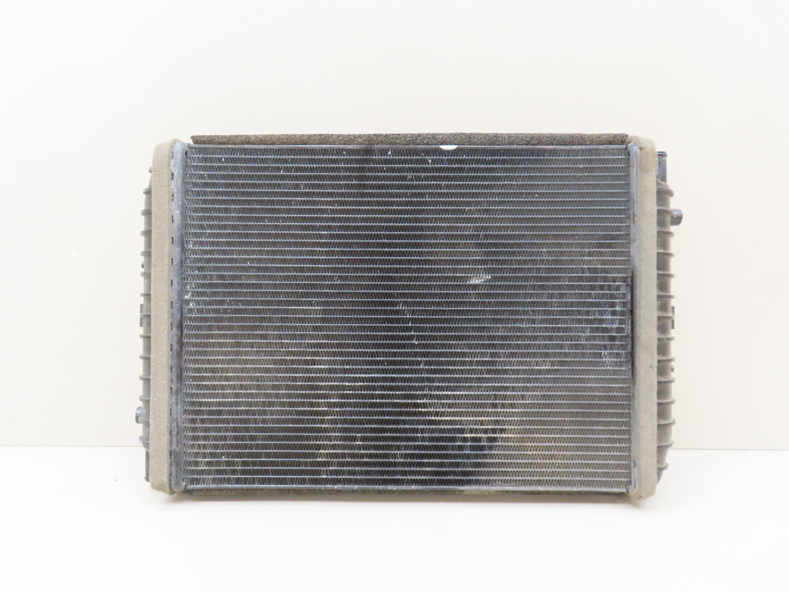 2016-2018 MCLAREN 570S RADIATOR CHARGE COOLER LEFT OR RIGHT OEM 13L0183CP
