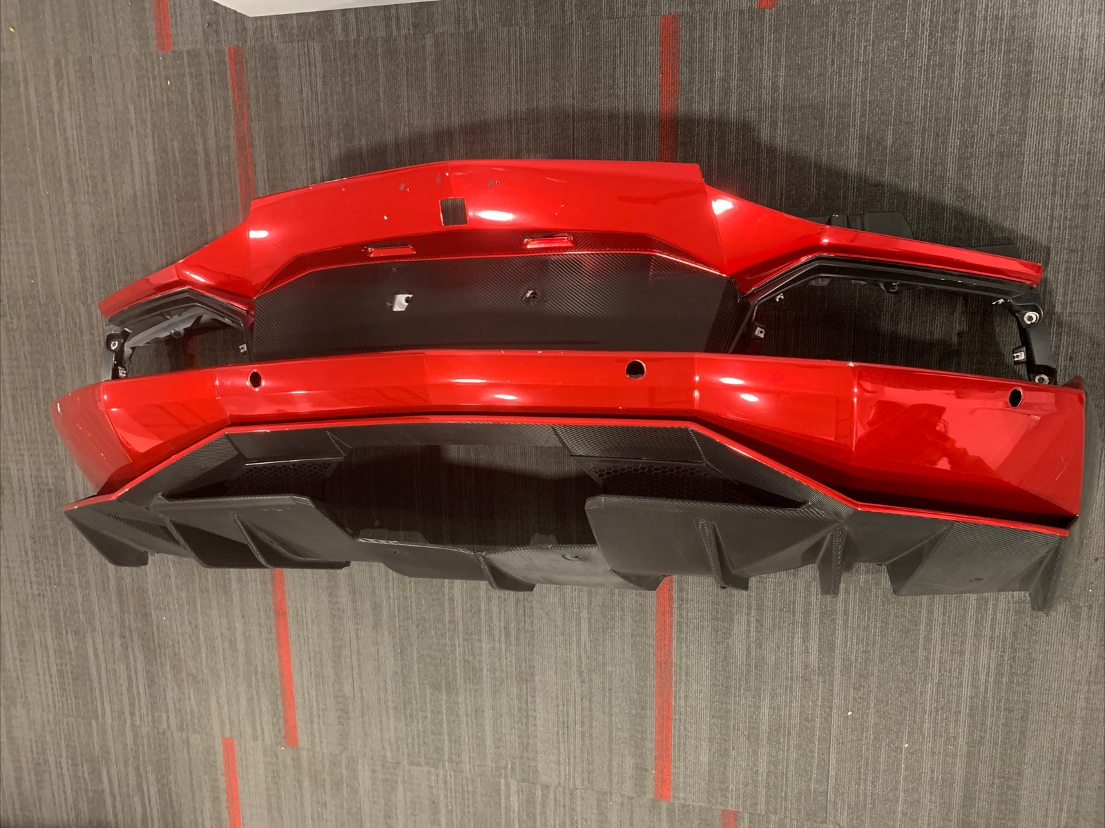 LAMBORGHINI AVENTADOR LP700-4 BUMPER REAR OEM 2011-2018 WHITE