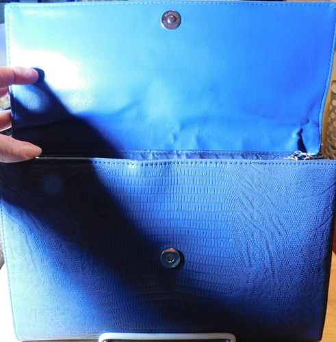 Carpisa~Borsa a tracolla blu grande stile busta vintage tracolla catena - Foto 6 di 12