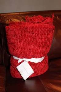 Nwt Pottery Barn Rayon Chenille Blanket Throw 50 X60 Cherry Red