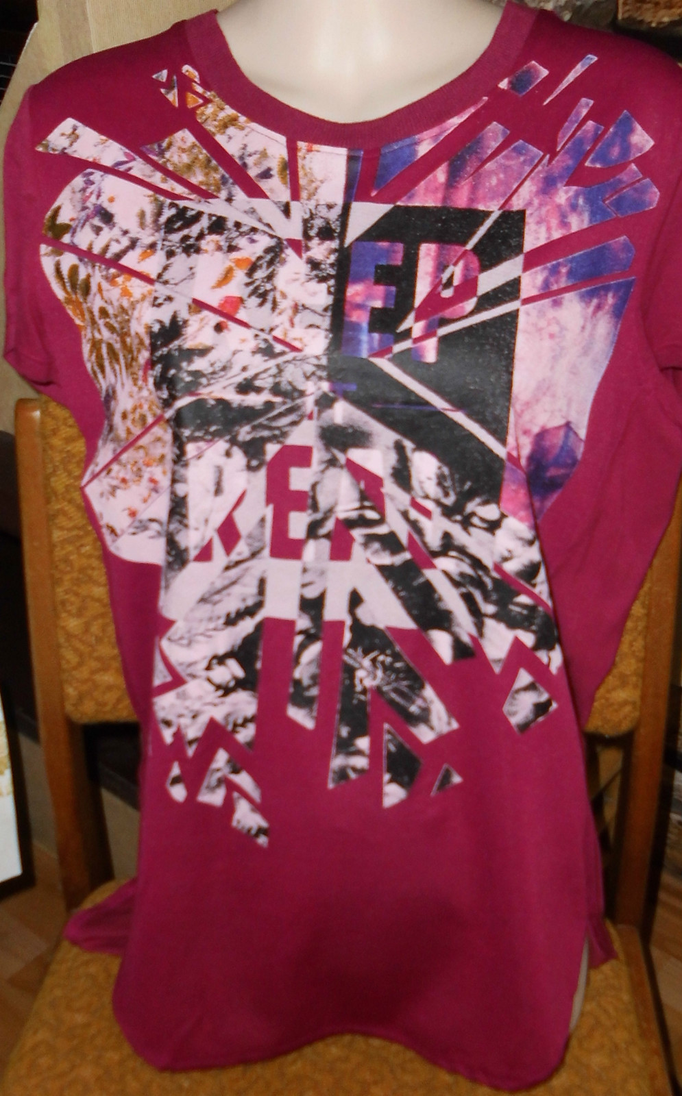 Picture 1 of 3
