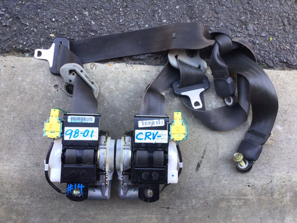 Honda crv top seat belt
