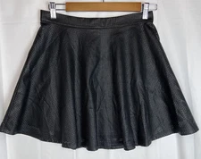 NWT Labijou Black Preforated Faux Leather Mini Skirt A-Line Sz. M Juniors B1