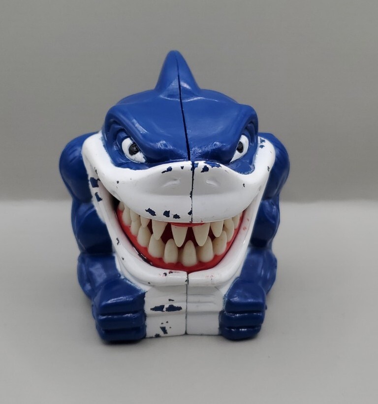 Taco Bell 1995 Street Wise Designs Ripster Street Shark Surge