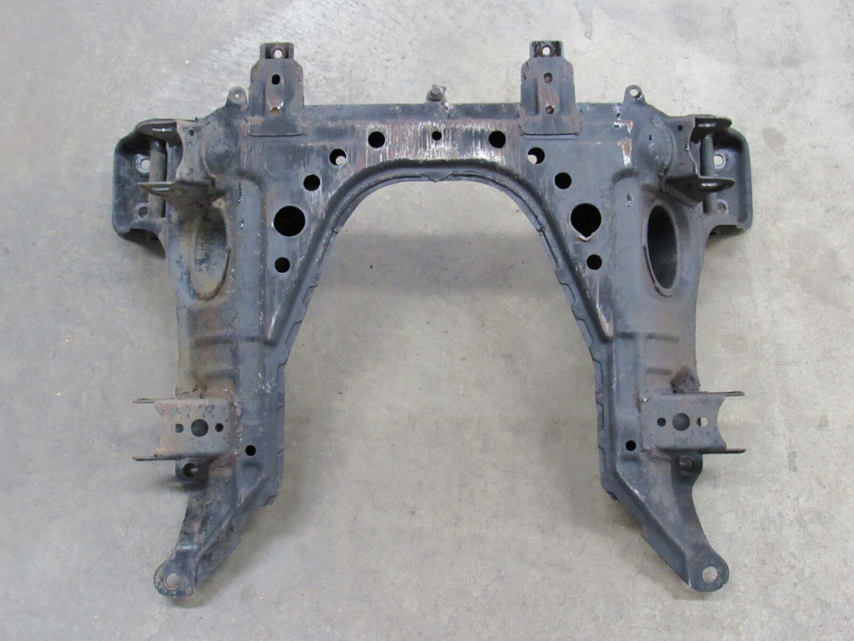 k.さま 2004-2009 Mazda 3 Front Suspension Crossmember Subframe