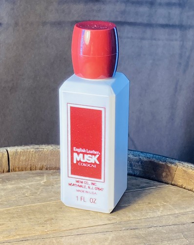 Vintage 1980er englischer Leder MUSK Herren Splash Köln Flasche 1 fl oz. MEM Co. RAR