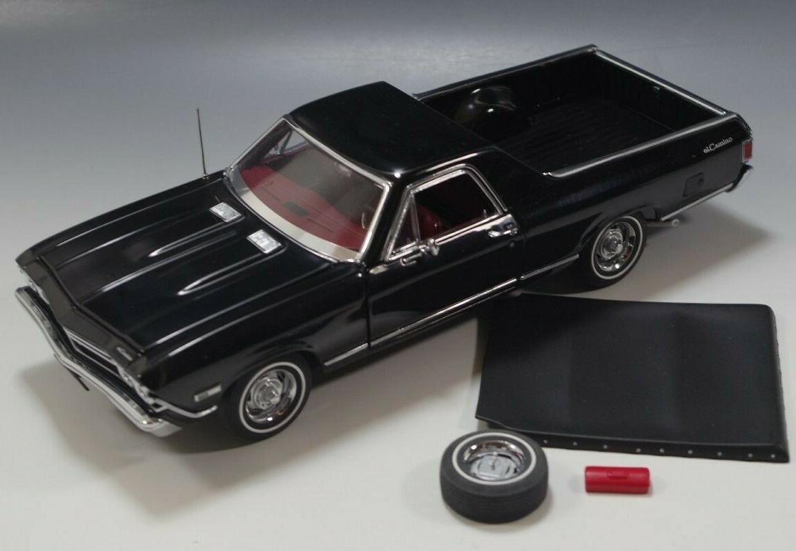 DANBURY MINT 1968 CHEVROLET EL CAMINO SS-396 1:24 SCALE DIE