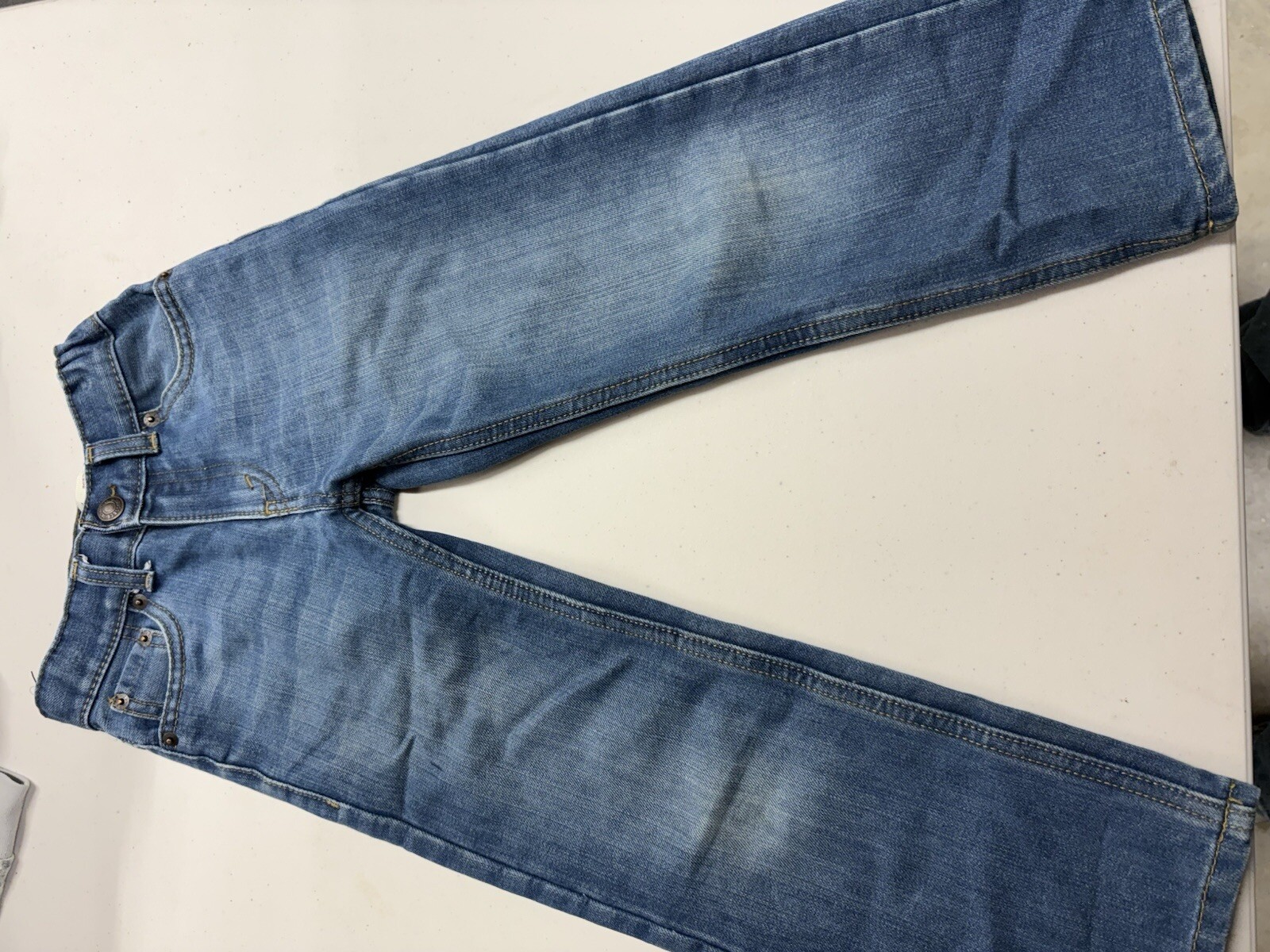 Picture 1 of 9
