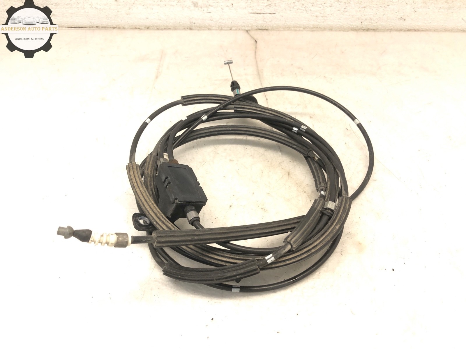 2017-2020 MASERATI LEVANTE FRONT HOOD BONNET LOCK LATCH RELEASE CABLE OEM