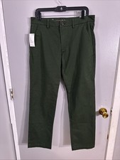 St Johns Bay Pants Men 32x32 Forest Green Super Stretch Relaxed Straight Fit NWT