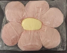 Flower Pillow Flower Shaped Pillow Cushion Decorative Daisy Pillow for Bed 