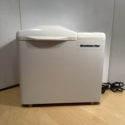 BREADMAN Ultimate Model TR-700120V Automatic Bread Making Machine - With Manuals