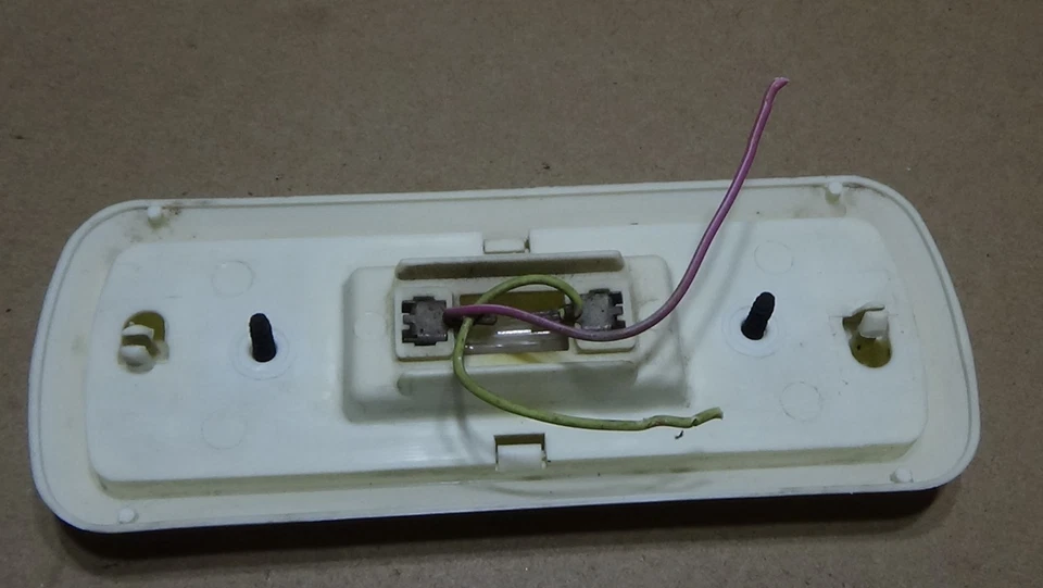 Внутренний купольный фонарь с жестким верхом для Jeep Wrangler TJ 1997-2006 годов выпуска - Изображение 4 из 4