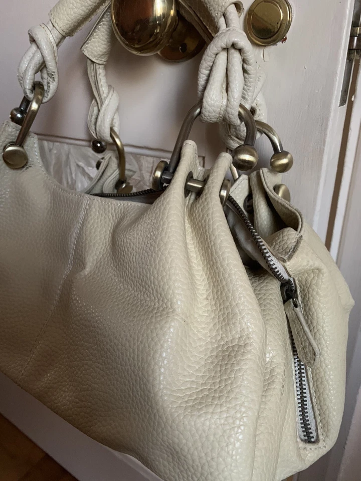 Bolso de hombro Topshop crema de doble mango con cremallera Foto 2 de 4