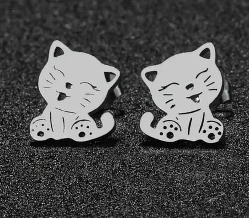 🇬🇧Super Cute Cat Earrings Sent In Velvety Gift Bag🐾