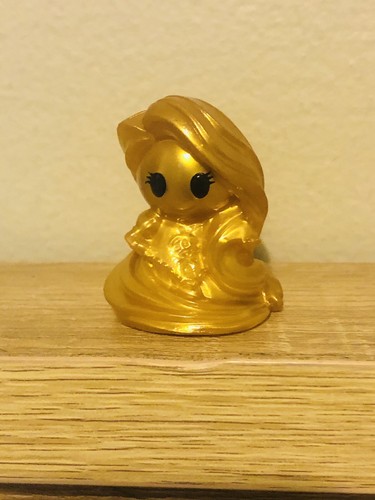 Rapunzel Ooshie Disney Princess Gold Figurine Woolworths Collectable Free Post - Picture 9 of 12