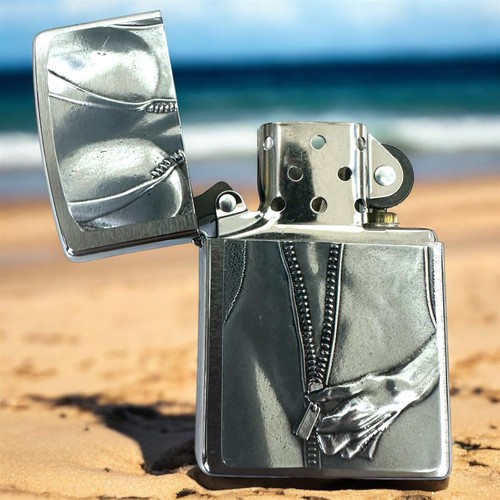 Zippo Benzin Feuerzeug - Girl Sexy Frau - Messing Edelstahl Chrom - Sturmfeuer - Bild 4 von 5