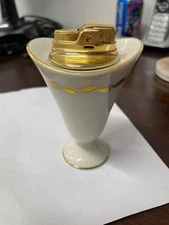 VINTAGE RONSON GOLD TONE LENOX TABLE LIGHTER NO CHIPS