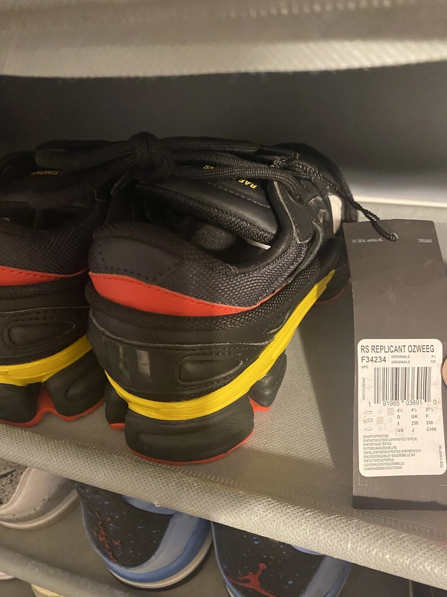 Size 5 adidas Ozweego Replicant x Raf Simons Belgium 2018