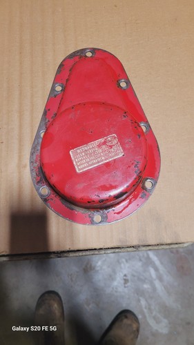 IH 382256R1 Cover Oil Filter Transmission Fits Farmall INTERNATIONAL...