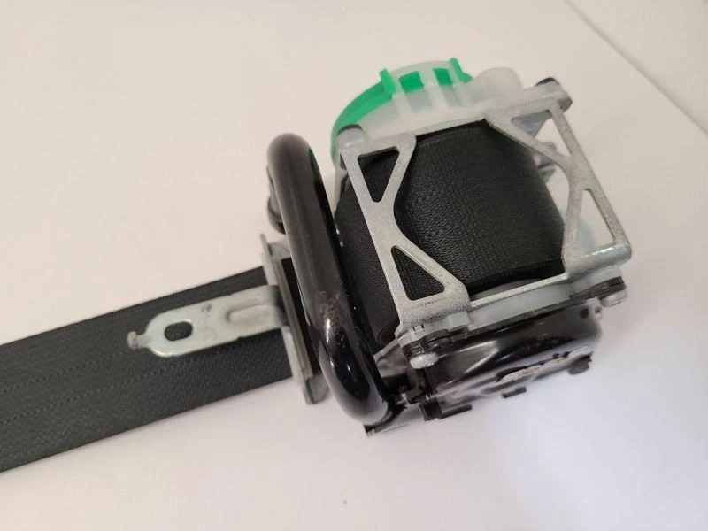 13-17 NISSAN ALTIMA RH Right Seat Belt Front Bucket Passenger Retractor Foto 2 de 4