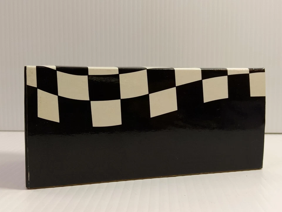 1:43 diecast Minichamps Audi A4 #1 Campeón de Italia 1995, E. Pirro. (182) NUEVO Foto 3 de 4