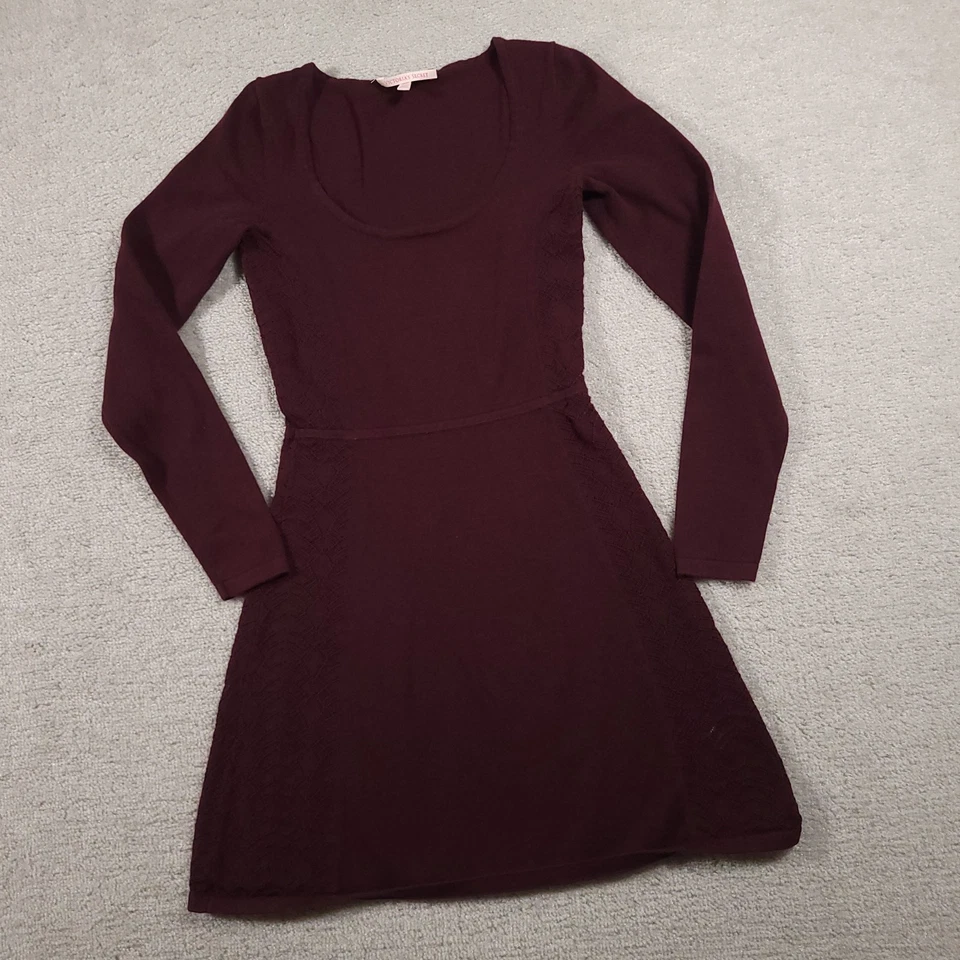 Vestido Victorias Secret Para Mujer XS Borgoña Manga Larga Ajuste Acampanado Tejido Detalle Encaje Foto 2 de 4