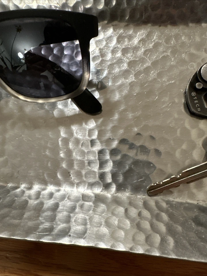 Decorative Hammered Metal Serving Entryway Vanity Tray Silver Home Decor - Image 4 of 4