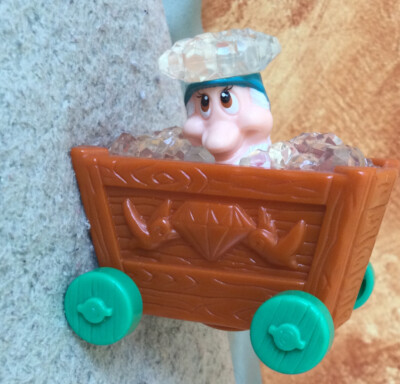 1993 Disney s snow white and the seven dwarfs diamond mine cart McDonald s Toy