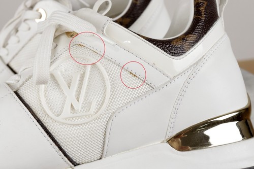 Sneakers Louis Vuitton Run Away da donna in pelle bianca marrone con monogram... - Foto 21 di 22