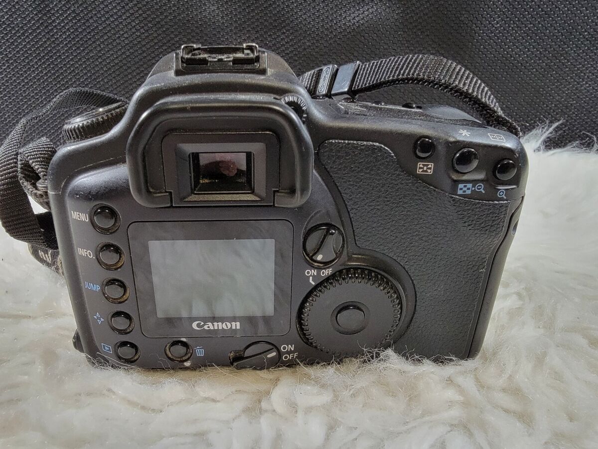 Canon EOS 10D 6.3MP Digital SLR Camera - Black (Body Only Canon EOS 10D 6.3MP Digital SLR Camera - Black (Body Only