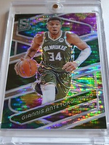 2023 Panini Spectra Giannis Antetokounmpo #125 CELESTIAL /125 Prizm - Rare