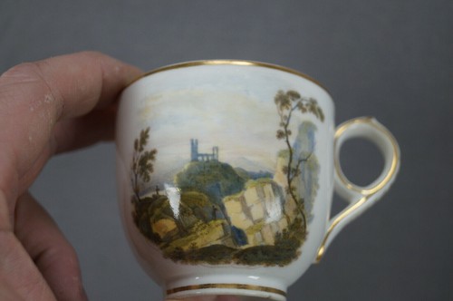 Davenport Castle Landscape Scene & Gold Coffee Cup & Saucer Circa 1858-1865 - Picture 3 of 10