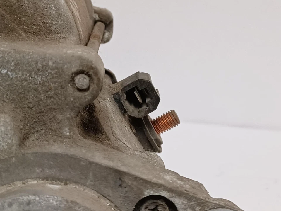 Motor de arranque usado se adapta a: Toyota Camry 1991 1,4 kW grado A Foto 4 de 4