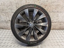 VOLKSWAGEN SCIROCCO 2013 18" INCH ALLOY WHEEL WITH DAMAGED TYRE 3C8601025D