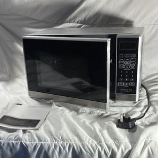 John Lewis & Partners JLSMW008 20L Countertop 800W Microwave Timer/Defrost used