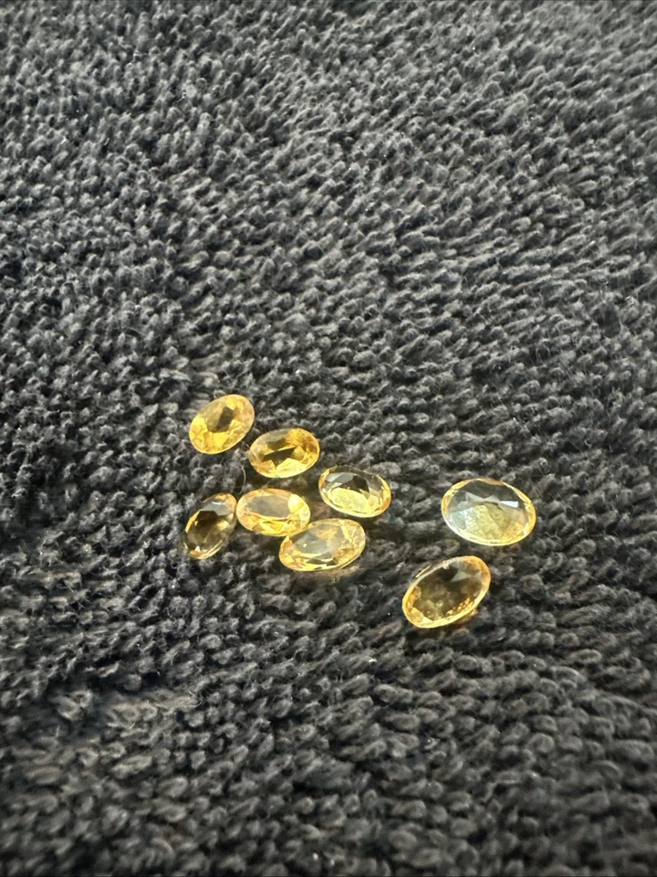 Citrine Loose Stones 9 ct Lighter Yellow 13 Oval Stones 4 Ct Of 8 Stones Darker - Image 3 of 4
