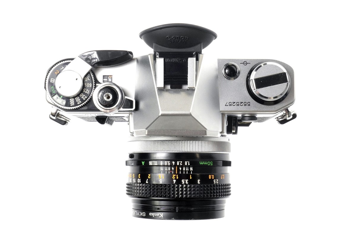 Canon AE-1 35mm SLR Film Camera w/ FD 50mm f1.8 S.C. Lens #5257
