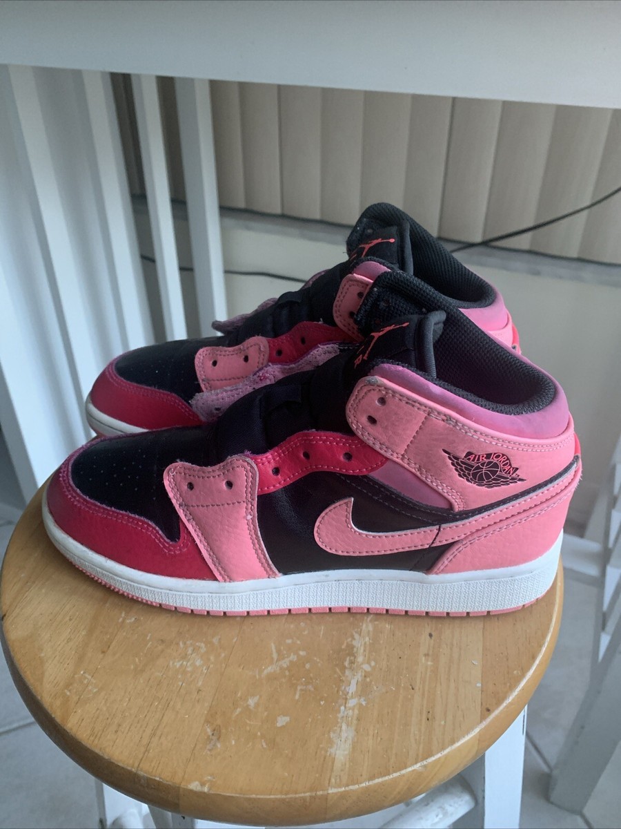 Nike Air Jordan 1 Mid Pink Coral Chalk Pinksicle Black 554725-662