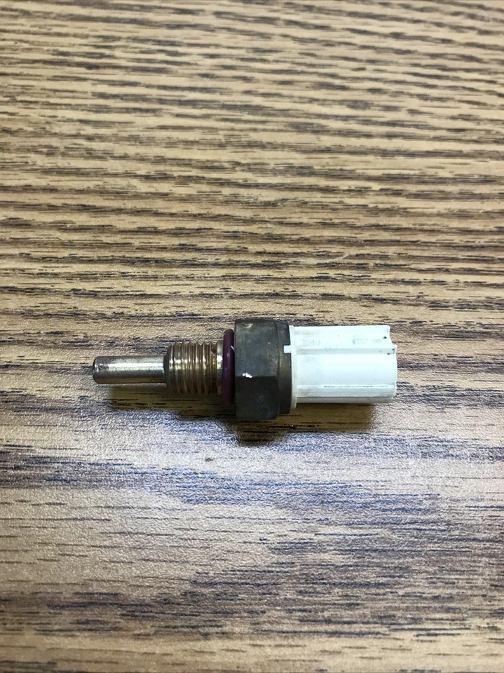 ДЕТАЛЬ ДАТЧИКА ТЕМПЕРАТУРЫ ВОДЫ KAWASAKI VERSYS 650 2008-2020 NO 21176-0009 - Изображение 3 из 4