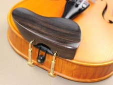 1PCS NEW Natural Color EBONY Viola CHINREST Ear shape chin rest