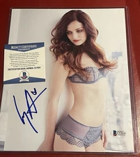 BAS COA Lydia Hearst Signed 8x10 Photo