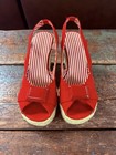 Vintage/ Y2K Size 6 1/2 Women’s Red/ Striped  Wedge Heels Peep Toe Brand Gitano — photo 2