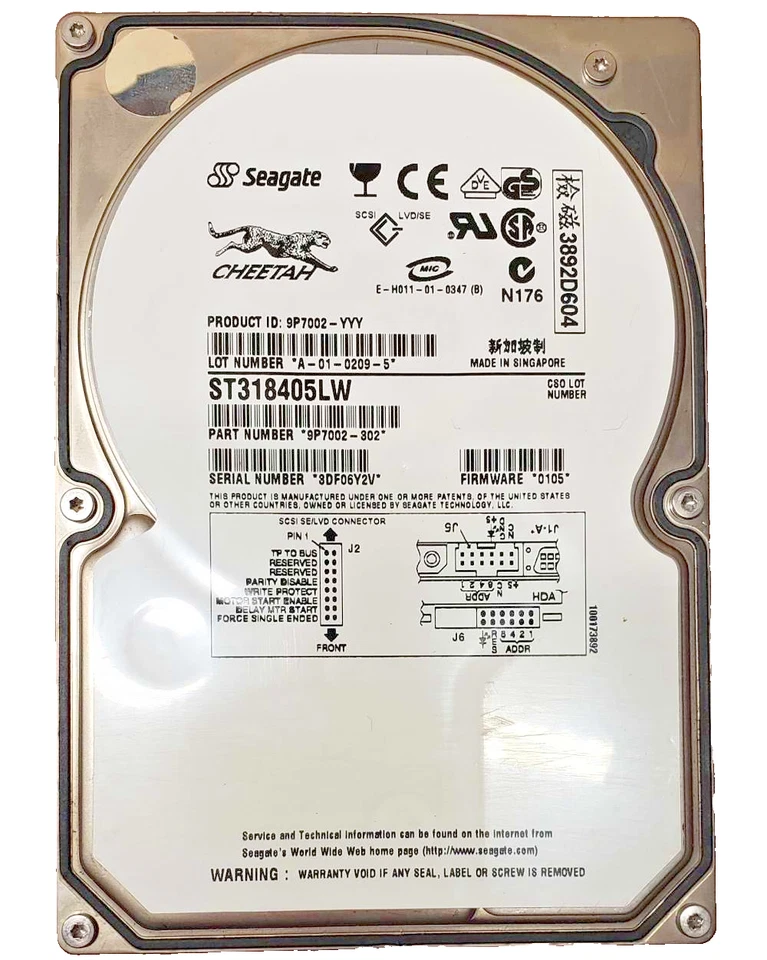 Lot of 2 Seagate ST318405LW Ultra160 SCSI hard disks & APS 68-pin external case - Image 2 of 4