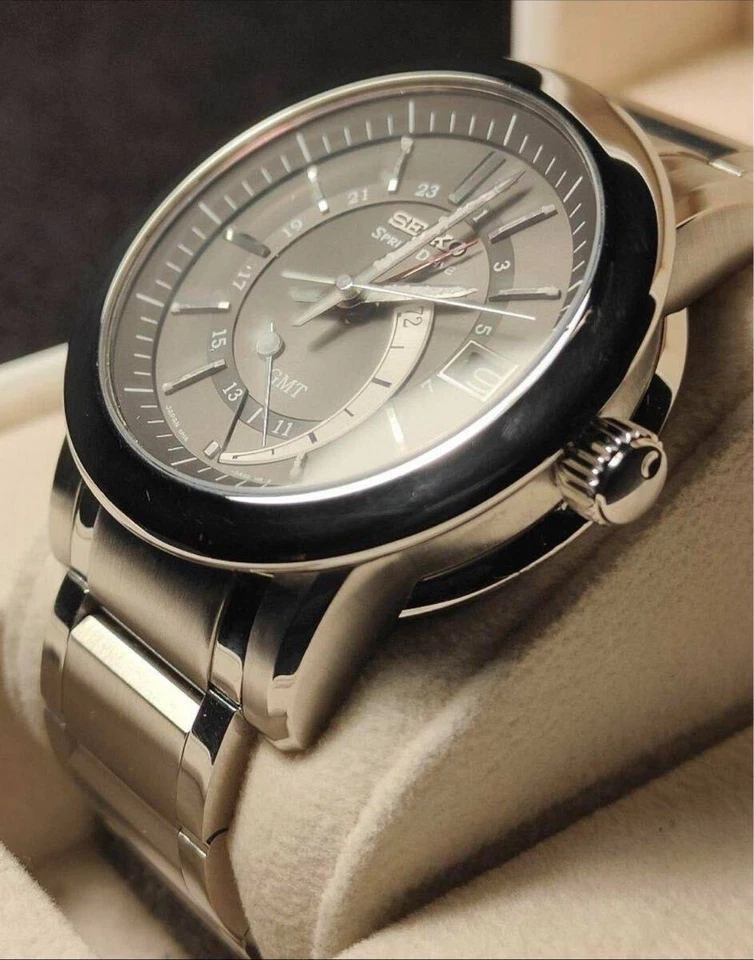 SEIKO Spring Drive GMT Seiko Spring Drive aus Japan - Bild 4 von 4