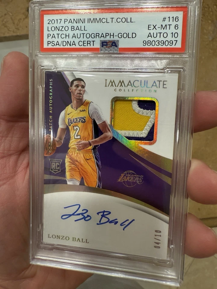 2017 Panini Immaculate Lonzo Ball Rookie Patch GOLD Auto /10!! Lakers - 🏀🏀 - Image 2 of 3