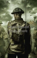 WW2 Picture Photo WW1 soldier in the trenches 6339