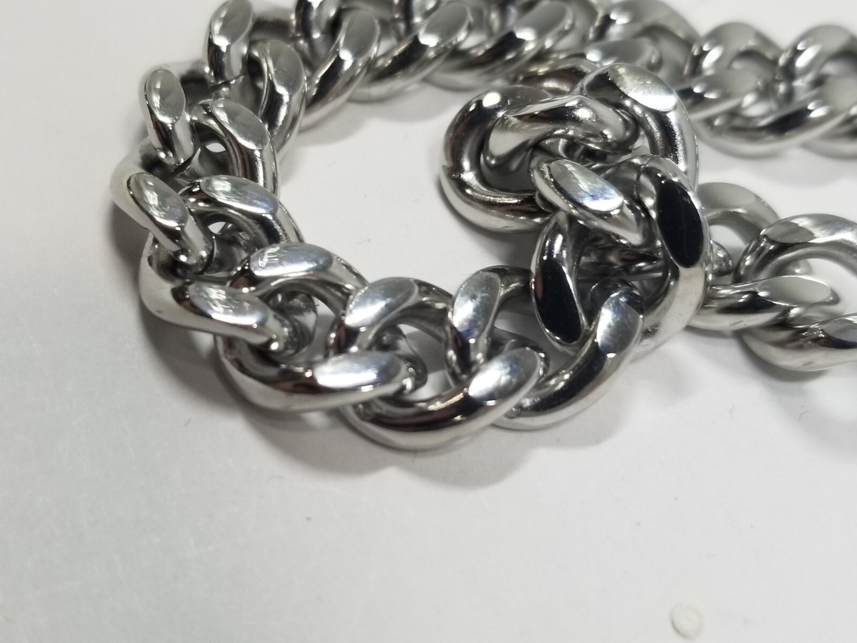 【1017 ALYX 9SM】L BUCKLE NECKLACE 1017 ALYX 9SM: Buckle Charm Necklace | SSENSE
