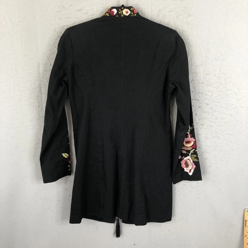 Chaqueta Elevenses Anthropologie Mujer 2 Negra Bordada Floral Boho Artística Foto 3 de 4